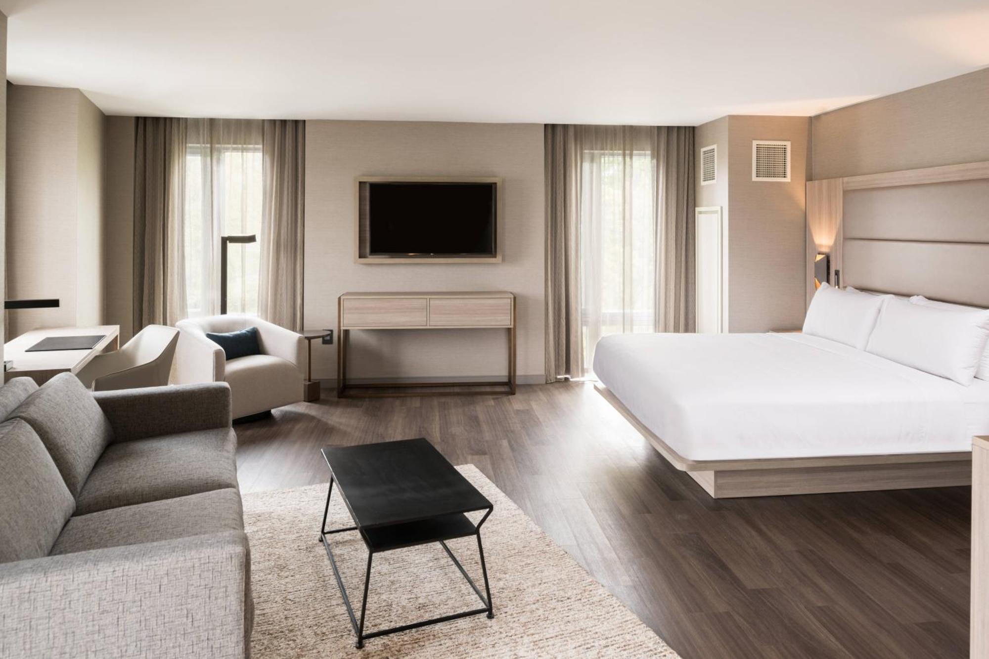Ac Hotel By Marriott Boston Cleveland Circle Dış mekan fotoğraf